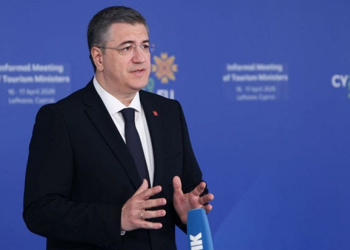 Α. Τζιτζικώστας από τη Λευκωσία: «Η ΕΕ διαθέτει επαρκή ποσότητα καυσίμων για αεροδρόμια και αεροσκάφη για το επόμενο διάστημα