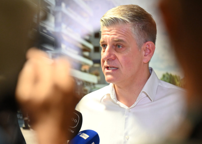 Στο ΥΠΕΝ και 4 συναρμόδια Υπουργεία, η πρόταση τροποποίησης του νομοθετικού πλαισίου που θα «ανάψει κόκκινο» στους παράνομους μπαζότοπους.