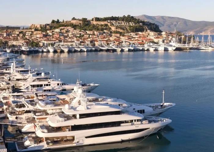 Yachting και πολυτελή σκάφη γεμίζουν τις ελληνικές μαρίνες - Τουρισμός για υψηλά βαλάντια