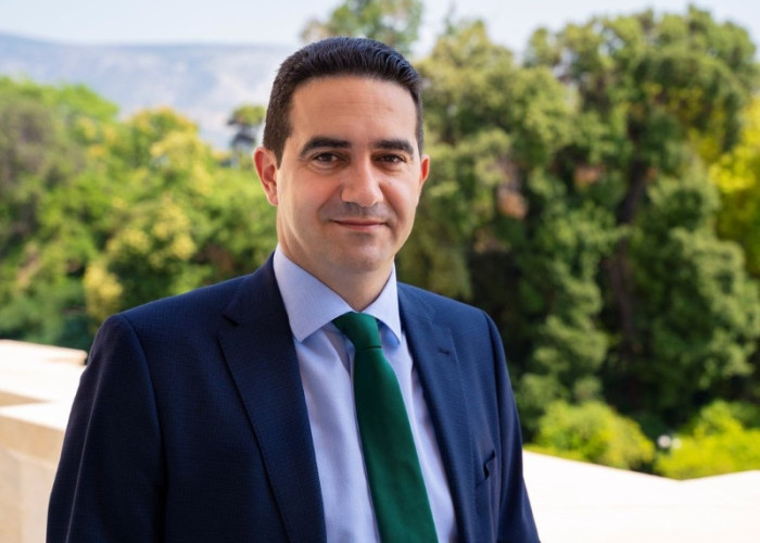 Μιχάλης Κατρίνης- Πατριωτική ευθύνη είναι πριν χτυπήσει το τηλέφωνο στις 3 το πρωί  να χαράζεις κόκκινες γραμμές