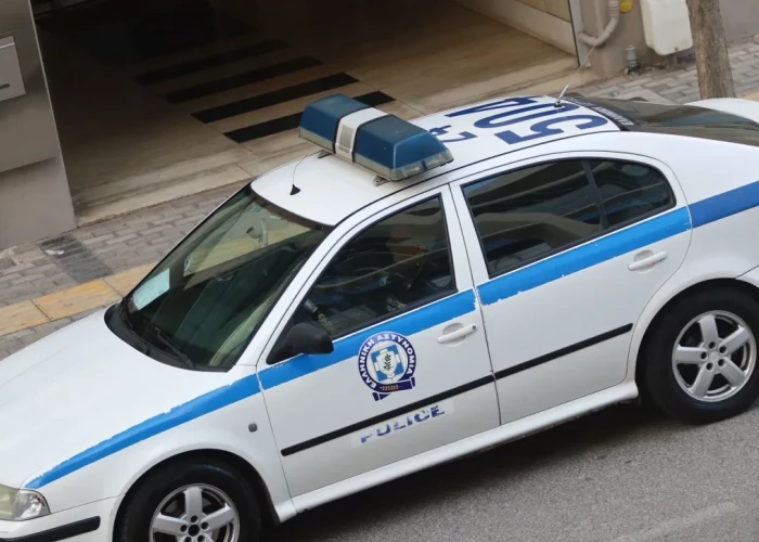 Συνελήφθη 19χρονος για ναρκωτικά και όπλα στα Ιλίσια – Πώς εντοπίστηκε
