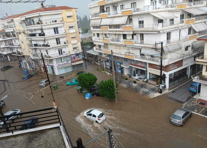 Καταστροφές στο Δήμο Βισαλτίας - Δεν καθαρίστηκαν εγκαίρως τα φρεάτια