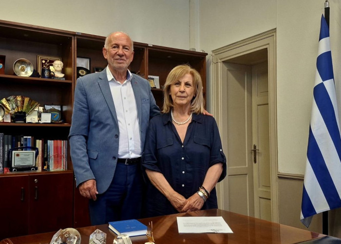 Περιφερειακός Σύμβουλος ο Κωνσταντίνος Πάλλας: Ορκίστηκε ενώπιον της Περιφερειάρχη Κεντρικής Μακεδονίας Αθηνάς Αηδονά