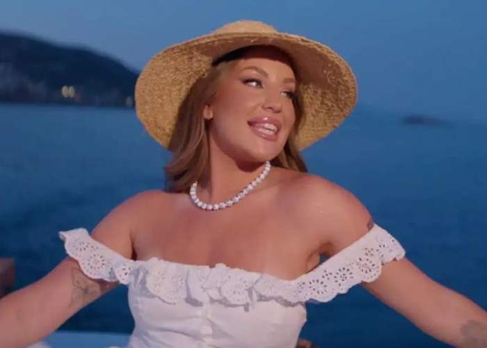 Ακύρωσε live εμφάνιση η Ανδρομάχη λόγω φαρυγγίτιδας - Ζήτησε συγγνώμη από τους θαυμαστές της