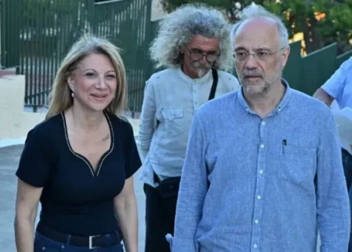 Αυγερινός, Μουτσάτσου και άλλοι 20 κατά Καρυστιανού – “Στάση αρχής η αποχώρησή μας”