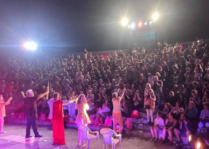 ΔΗΠΕΘΕ Σερρών -Οι «Νεφέλες» του Αριστοφάνη συνεχίζουν το ταξίδι τους