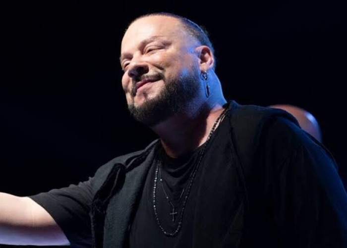 Χρήστος Δάντης: "Το "Παλιό μου παλτό" ήταν για άλλον τραγουδιστή" - Η άγνωστη ιστορία πίσω από το τραγούδι