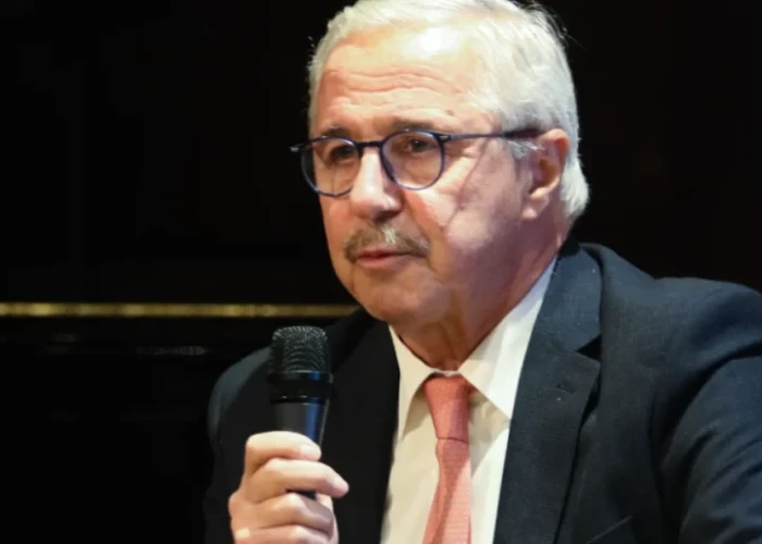 Ο Γιάννης Μανιάτης ζητά στοχευμένες κυρώσεις για τον παράνομο αγωγό Τουρκίας–ψευδοκράτους