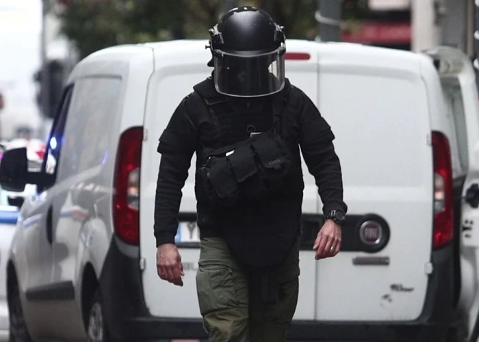 Συναγερμός για ύποπτη βαλίτσα στη βασιλίσσης Σοφίας - Διακοπή κυκλοφορίας