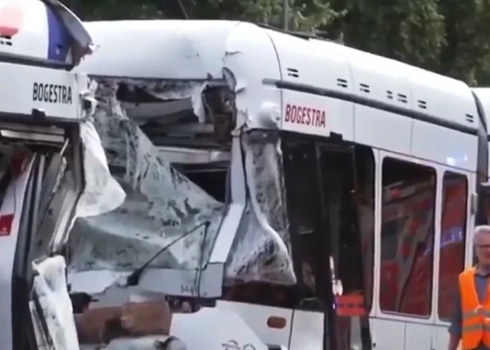 Τουλάχιστον 25 τραυματίες, οι επτά σοβαρά, από σύγκρουση δύο τραμ στο Γκελζενκίρχεν της Γερμανίας
