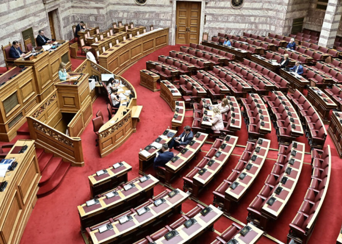 Ο Νέος Κώδικας Τοπικής Αυτοδιοίκησης κατά πλειοψηφία «πέρασε» από την ΒΟυλή