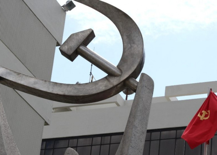 Εκδήλωση του ΚΚΕ για τα Μέσα Κοινωνικής Δικτύωσης: Τα μέτρα απαγόρευσης χρήσης αποτελούν υποκρισία