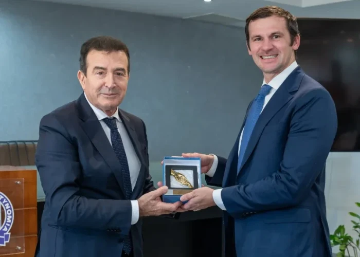 Συνάντηση Χρυσοχοΐδη με την Υφυπουργό Εσωτερικής Ασφάλειας των ΗΠΑ R. Law