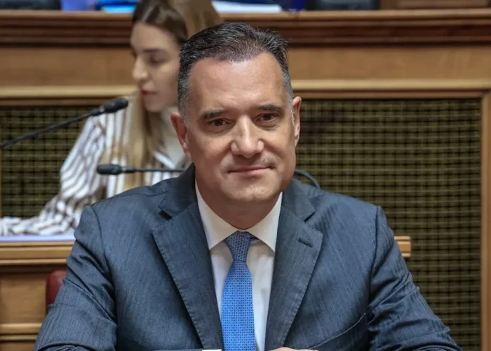Άδωνις Γεωργιάδης: «Μπορούμε, πάντοτε μαζί με το ιατρικό επιστημονικό προσωπικό, να αλλάξουμε το επίπεδο των υπηρεσιών που παρέχουμε»
