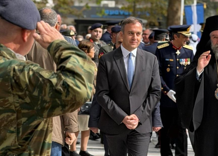 ΥΦΥΠΕΞ Χατζηβασιλείου από τις Σέρρες για την 28η Οκτωβρίου: «Οι Έλληνες ενωμένοι μπορούμε να βγούμε νικητές και από την πιο δύσκολη εθνική συγκυρία»