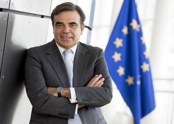 Μαργαρίτης Σχοινάς- Επενδύουμε στον αγρότη - 263,5 εκατ. ευρώ για τα νέα Σχέδια Βελτίωσης