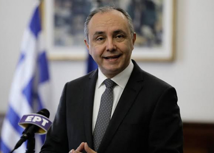 Θεόδωρος Καράογλου: Το κόμμα θα πρέπει να απευθυνθεί για συγκυβέρνηση στα κόμματα προς τα …δεξιά!