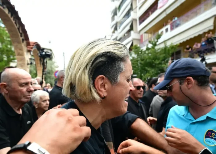 Γιώργος Μαζωνάκης: «Δεν το χωράει το μυαλό μου, ζητάμε την παραδειγματική τιμωρία των γιατρών», λέει η αδερφή του Μαρία