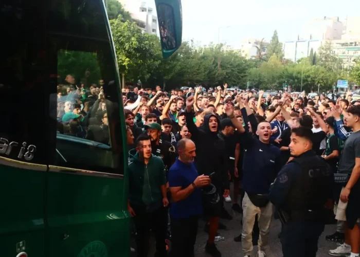Παναθηναϊκός: Χαμός από τους οπαδούς στο ξενοδοχείο πριν το ντέρμπι με τον Ολυμπιακό