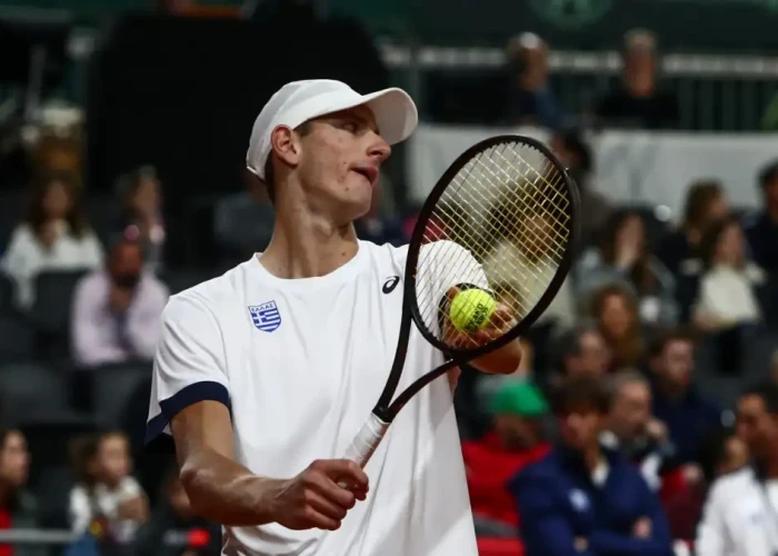Davis Cup: Νέα ήττα για τον Στέφανο Σακελλαρίδη και αποκλεισμός για την Ελλάδα με 3-2 από τη Σλοβακία