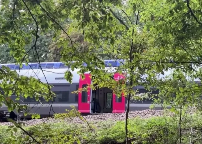 Γαλλία: Δολιοφθορά ο εκτροχιασμός τρένου με τους 44 τραυματίες