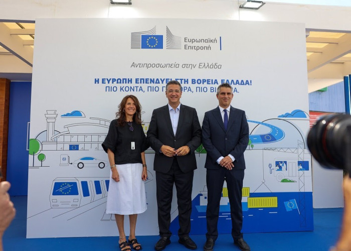 Τα εγκαίνια του Περιπτέρου της Αντιπροσωπείας της Ευρωπαϊκής Επιτροπής στην Ελλάδα, στην 90ή ΔΕΘ πραγματοποίησε ο Α. Τζιτζικώστας