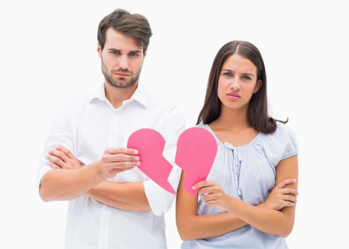 Πες το και σε χώρισε: Η φράση που δε πρέπει να πεις σε καθένα από τα 12 ζώδια