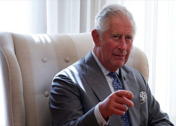 Επικοινωνία Μητσοτάκη με τον Πρίγκιπα Κάρολο: Θετικός στην πρόσκληση για την 25η Μαρτίου