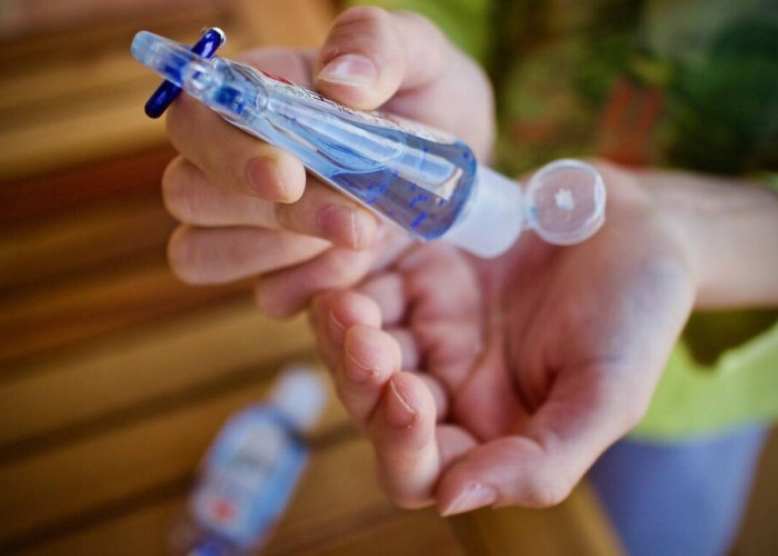 Covid-19: Πώς να ξεχωρίσεις αν έχεις κρυολόγημα, γρίπη ή κορονοϊό