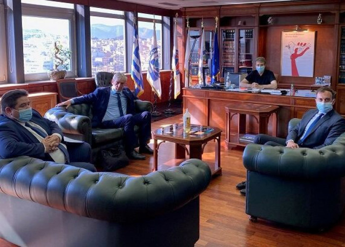 Χατζηβασιλείου και Κουτσάκης: Eπισκέφτηκαν τον Μιχάλη Χρυσοχοΐδη Συζήτησαν για την ασφάλεια στην περιοχή της Ηράκλειας