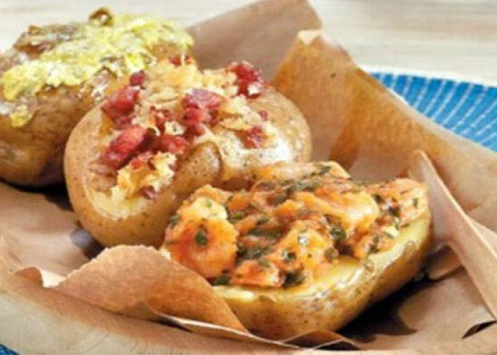 Ψητές πατάτες με τρία διαφορετικά είδη γέμισης! Ένα από τα πιο αγαπημένα ορεκτικά!