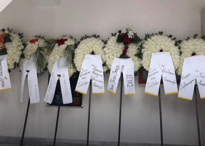 Σε κλίμα συγκίνησης η κηδεία και το τελευταίο αντίο στο Θεόδωρο Αραμπατζή!