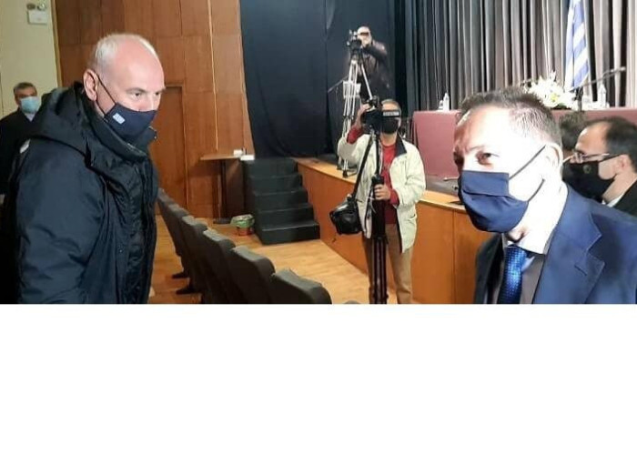 Ο Κοτσαμπάς ζήτησε από τον Πέτσα: Επιπλέον μέτρα στήριξης και απαλλαγή από τα δημοτικά τέλη/τέλη τραπεζοκαθισμάτων για το 2021