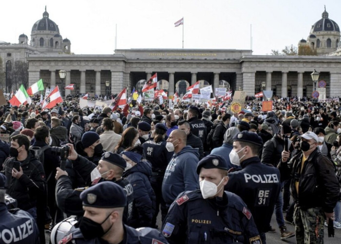 Lockdown στην Αυστρία: Στους δρόμους οι Ευρωπαίοι…πολίτες!