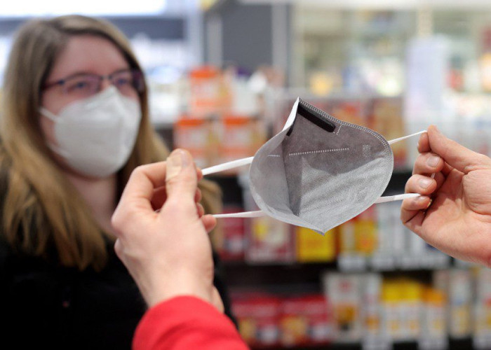 Κορονοϊος: Ποιες μάσκες σχεδόν μηδενίζουν τον κίνδυνο μόλυνσης από κοροναϊό