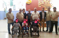 ΣΥΓΚΙΝΗΣΗ ΚΑΙ ΕΛΠΙΔΑ:ΜΑΖΕΨΑΝ ΚΑΠΑΚΙΑ ΚΑΙ ΔΩΡΙΣΑΝ 3 ΑΝΑΠΗΡΙΚΑ ΑΜΑΞΙΔΙΑ ΣΤΟ ΕΙΔΙΚΟ ΣΧΟΛΕΙΟ ΡΕΘΥΜΝΟΥ!