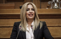 ΓΕΝΝΗΜΑΤΑ: O ΤΣΙΠΡΑΣ ΕΙΝΑΙ Ο «ΚΥΡΙΟΣ 10-1»: ΔΕΚΑ ΠΑΙΡΝΕΙ, ΕΝΑ ΔΙΝΕΙ!