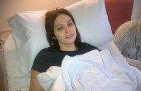 ΟΙ ΓΙΑΤΡΟΙ ΤΗΝ ΕΣΤΕΙΛΑΝ ΣΠΙΤΙ ΝΑ ΠΕΘΑΝΕΙ ΑΛΛΑ Η ΜΑΝΑ ΤΗΝ ΕΣΩΣΕ ΒΡΙΣΚΟΝΤΑΣ ΘΕΡΑΠΕΙΑ ΑΠΟ ΤΟ ΔΙΑΔΙΚΤΥΟ!