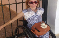 ΕΚΛΕΙΣΑΝ ΕΞΩ ΑΠΟ ΤΟ ΣΧΟΛΕΙΟ ΜΑΘΗΤΡΙΑ ΜΕ ΑΝΑΠΗΡΙΑ!