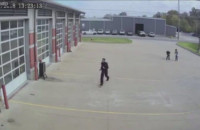 ΗΡΩΑΣ – ΠΥΡΟΣΒΕΣΤΗΣ ΣΩΖΕΙ ΤΗΝ ΤΕΛΕΥΤΑΙΑ ΣΤΙΓΜΗ ΕΝΑ ΜΩΡΟ ΠΟΥ ΔΕΝ ΑΝΕΠΝΕΕ!