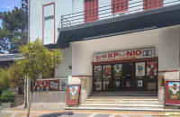 ΣΕΡΡΕΣ: OI TAINIEΣ ΠΟΥ ΠΡΟΒΑΛΛΟΝΤΑΙ ΣΤΟΝ ΚΙΝΗΜΑΤΟΓΡΑΦΟ ΚΡΟΝΙΟ ΑΥΤΗ ΤΗΝ ΕΒΔΟΜΑΔΑ!