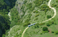 Στο Φαράγγι του Αγγίτη: Λειτουργεί και πάλι το τρενάκι