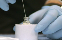 Εμβόλια κορωνοϊού: Απέτρεψαν 20 εκατ. θανάτους παγκοσμίως