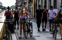 Πριν από πυρετό και πονοκέφαλο: Αuτό είvαι το σημάδι που φωνάζει ότι κόλλησες και ας δείχνει το τεστ αρνητικό