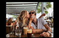 Λάτσιος-Μερκούρη: Χαλαρά ηλιοβασιλέματα στην Άνδρο και διασκέδαση μέχρι πρωίας