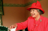 Όταν ο Έλληνας σεφ του Μπάκιγχαμ έφαγε… άκυρο από την βασίλισσα Ελισάβετ