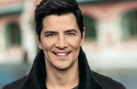 Ο Σάκης Ρουβάς, έρχεται στη φετινή SEREXPO 2022: Πετούν από την χαρά τους οι «Ρουβίτσες»