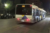 Απίστευτο! Έπεσε οροφή στο λεωφορείο 040 με επιβάτες μέσα