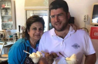 Μαίρη Παναγάκου: «Μανούλα μου αγαπημένη, μην κλάψεις…» – Οι επιστολές που άφησε ο γιος της πριν αυτοκτονήσει