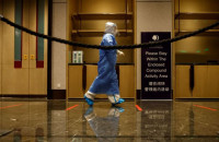 Κορονοϊός: 54 θάνατοι και 56 διασωληνωμένοι την τελευταία εβδομάδα – Μειώθηκαν τα κρούσματα γρίπης